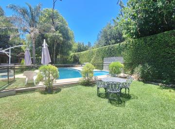 Casa de 6 ambientes, Ezeiza · Casa 6 Amb. en Venta con Quincho y Piscina. La Unión