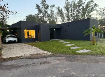 Casa · 102m² · 5 Ambientes · Casa en Alquiler en Manzanares Chico, Pilar, G. B. a. Zona Norte