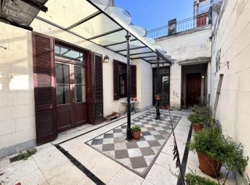 Casa · 200m² · 5 Ambientes · Espectacular Casa en San Telmo!
