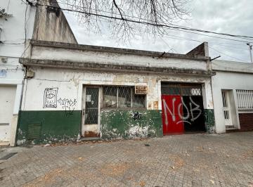 Bodega-Galpón · 295m² · 2 Ambientes · Galpón en Abasto