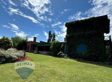 Quinta vacacional · 179m² · 3 Dormitorios · 1 Cochera · Venta Casa 6 Amb Club de Campo La Asuncion Lujan