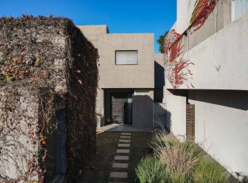 PH · 116m² · 3 Ambientes · 1 Cochera · Venta Duplex Housing Casa Plaza Villa Belgrano