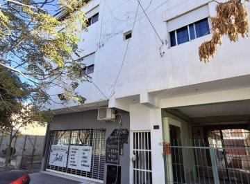Edificio · 800m² · 2 Cocheras · Venta Edificio Mixto Cipolletti
