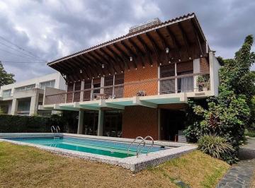 Casa · 600m² · 6 Ambientes · 4 Cocheras · Venta Acassuso Casa 6 Amb. Perú y Libertador.
