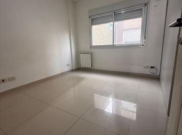 Departamento de 3 ambientes, Lomas de Zamora · Sáenz 733 Casi Alvear con Cochera