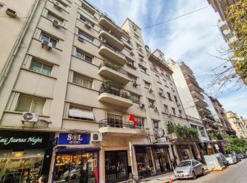 Oficina comercial de 4 ambientes, Recoleta · Oficina en Alquiler Libertad y Arenales Elegancia y Ubicación Premium Recoleta
