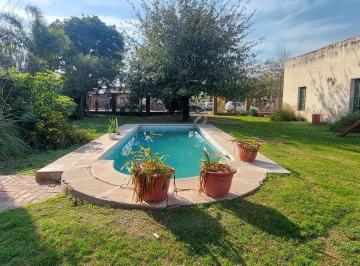Casa · 163m² · 3 Dormitorios · Casa Quinta en Lehmann