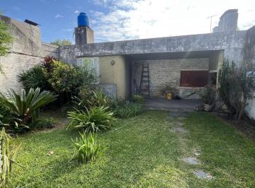 Casa · 125m² · 5 Ambientes · Casa en Barrio Matheu