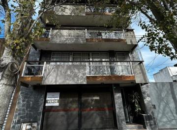 Departamento · 44m² · 2 Ambientes · 1 Cochera · Departamento en Venta en La Plata