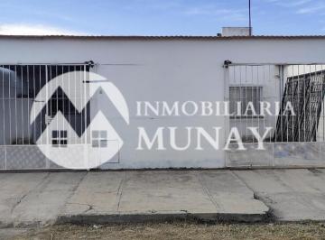 Casa · 147m² · 3 Ambientes · 2 Cocheras · Venta Casa Barrio 26 de Marzo Zona Sur