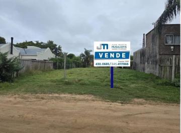 Terreno · 491m² · Terreno en Ernesto Che Guevara a Media Cuadra de Salto Uruguayo