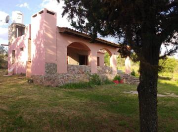 Casa · 60m² · 4 Ambientes · Venta Casa un Dormitorio - Estancia Vieja - Carlos Paz - Calle 125