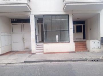 Local comercial · 24m² · *local Comercial en Alquiler*