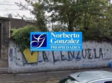 Terreno · 148m² · 1 Ambiente · En Venta Lote de Terreno en Jose Ingenieros con Propiedad a Demoler F: 10489