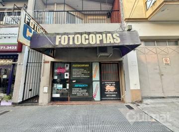 Depósito · 166m² · Local/deposito en Agronomia - Ideal Para Inversion - Todo Rubro