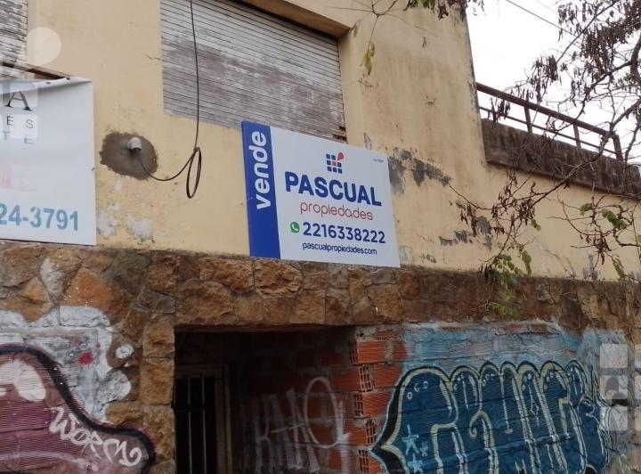 Terreno · 855m²