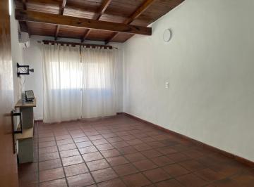 PH de 3 ambientes, Tigre · PH 3 Ambientes Cómodo. Ideal Pareja o Solo/a. Acceso por Escalera Primer Piso