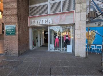 Local comercial · 164m² · Local con Oficinas y Depósito Frente a Plaza España, Nueva Córdoba – Torres de La Plaza