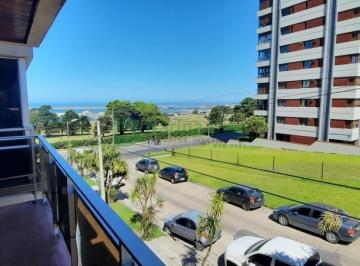 Departamento · 54m² · 2 Ambientes · Venta Departamento 2 Amb Vista Al Golf