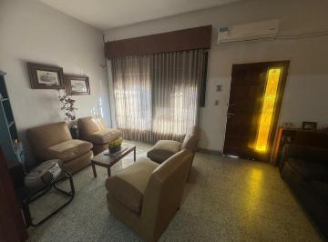 MCZ-MCZ-793_2 · Venta Casa 3 Ambientes con Patio y Cochera en Ciudadela