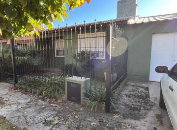 Casa · 115m² · 4 Ambientes · 2 Cocheras · Casa en Venta en Pergamino con Pileta