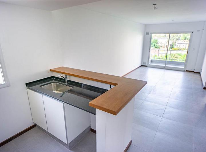Desarrollo vertical · Zeballos y Bv. Oroño - Monoambientes y 1 Dormitorio
