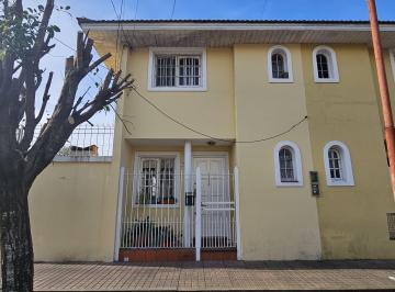 Casa de 3 ambientes, Quilmes · Dúplex 3 Ambientes con Cochera Apto Credito