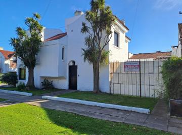 Casa de 3 ambientes, Mar del Plata · Venta Chalet 4 Amb - Colinas de Peralta Ramos - Mar del Plata