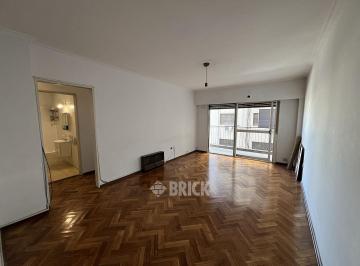 Departamento · 71m² · 3 Ambientes · Av Rivadavia Al 4600 - Cfte Impec Baulera V/abierta T/sol Balcon Apto Profesional