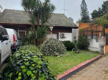Casa de 4 ambientes, Lomas de Zamora · Chalet en Venta Lomas de Zamora