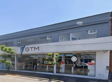 Local comercial de 20 ambientes, Avellaneda · Alquiler Local Comercial en Avellaneda