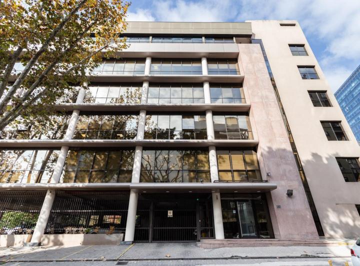 Oficina comercial · 560m² · 9 Cocheras