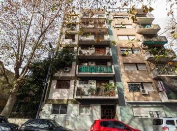 Departamento · 65m² · 1 Ambiente · Depto 4 Amb Alquiler Estación Floresta 5° Luminoso