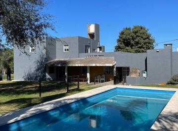 Casa · 290m² · 12 Ambientes · 3 Cocheras · Casa en Venta B° Talar de Mendiolaza