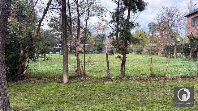 Terreno · 1032m²