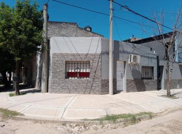Casa · 100m² · 5 Ambientes · 1 Cochera · Casa - Gualeguaychu
