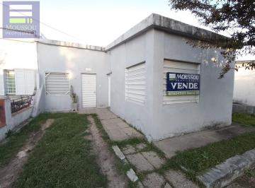 Casa · 80m² · 4 Ambientes · Casa - Gualeguaychu