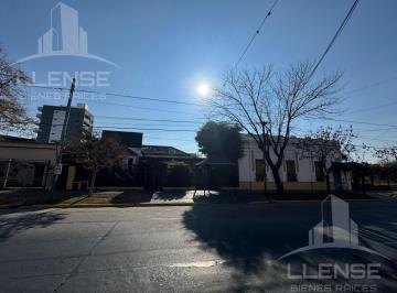 Local comercial · 1200m² · 20 Ambientes · Local en Alquiler Sobre 6 Lotes en Quilmes