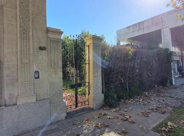Casa de 4 ambientes, Marcos Paz · Excelente Casa en Venta Sobre Rivadavia en El Centro de Marcos Paz