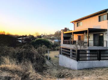 Casa de 3 ambientes, Estancia Vieja · Casa con Vista a Las Sierras (Apta Credito)