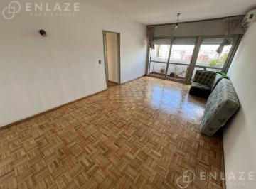 Departamento · 62m² · 4 Ambientes · Departamento en Centro