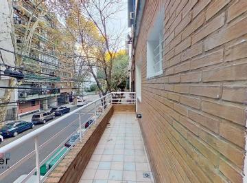 PH · 62m² · 3 Ambientes · PH 3 Ambientes en Venta Colegiales con Balcon Sin Expensas 70 m² Totales