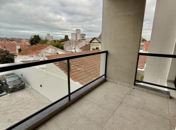 Departamento · 55m² · 2 Ambientes · 1 Cochera · Alquiler Departamento 2 Amb - La Rioja 3900