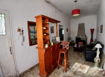 Casa · 95m² · 4 Ambientes · Casa Tipo PH Patio Parrilla, 165 m Totales, 5 Amb