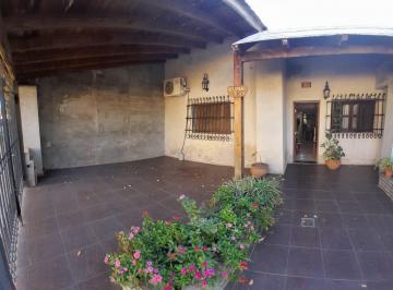 Casa · 90m² · 3 Ambientes · 1 Cochera · Casa 2 Dorm. Belgrano 1832 V. Gdor. Gálvez