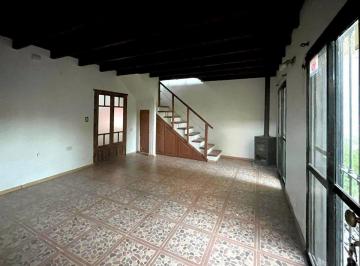 Casa · 102m² · 3 Ambientes · 2 Cocheras · Casa en Venta Villa Parque Sicardi