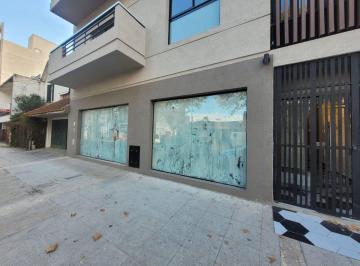 Local comercial · 68m² · Alquiler Local Comercial Bernal Centro. 68 m² Cub