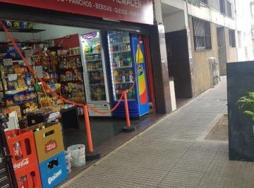 Local comercial · 37m² · Venta Local en Floresta - 5 m Frente - Sótano - Baño