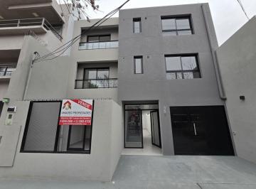 Garage · 12m² · Venta de Cochera Pb. Ubicada en Bolivar 359, Lomas de Zamora