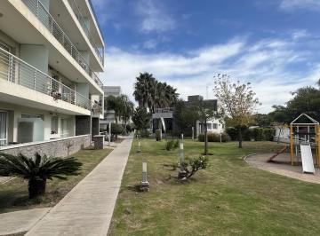 Departamento · 53m² · 3 Ambientes · 2 Cocheras · Departamento en Venta de 1 Dormitorio en Fontanas del Sur I con Cochera